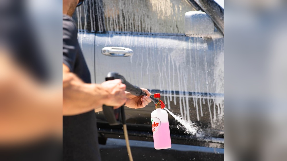 How Much Tip for Car Wash And Wax
