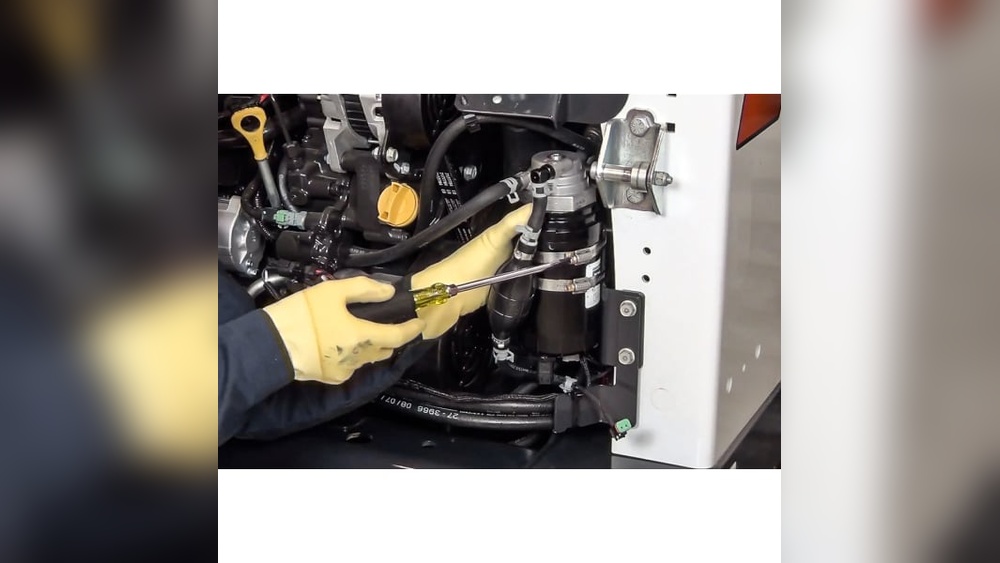 How to Change Bobcat Fuel Filter