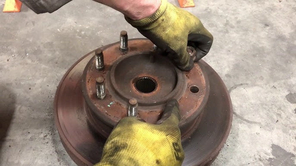 How to Change Front Brake Rotors on Dodge Ram 2500: Step-by-Step Guide