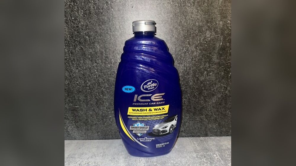 How to Find Deals on Premium Car Wax