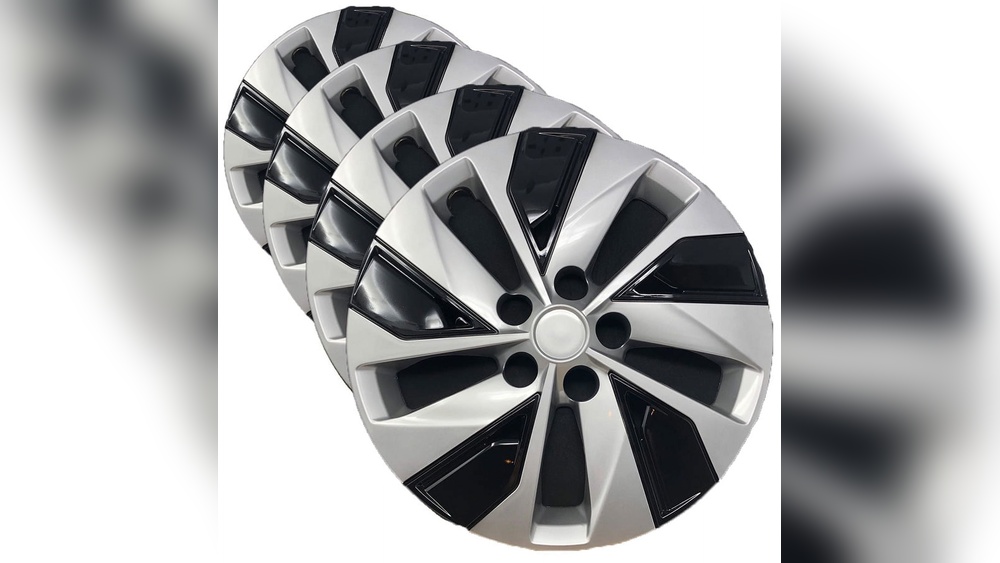 How to Remove Nissan Altima Wheel Covers